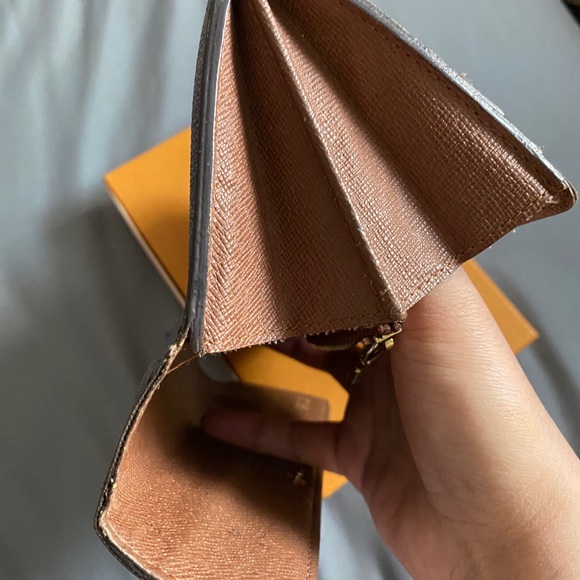 Louis Vuitton sarah wallet - Picture 7 of 11